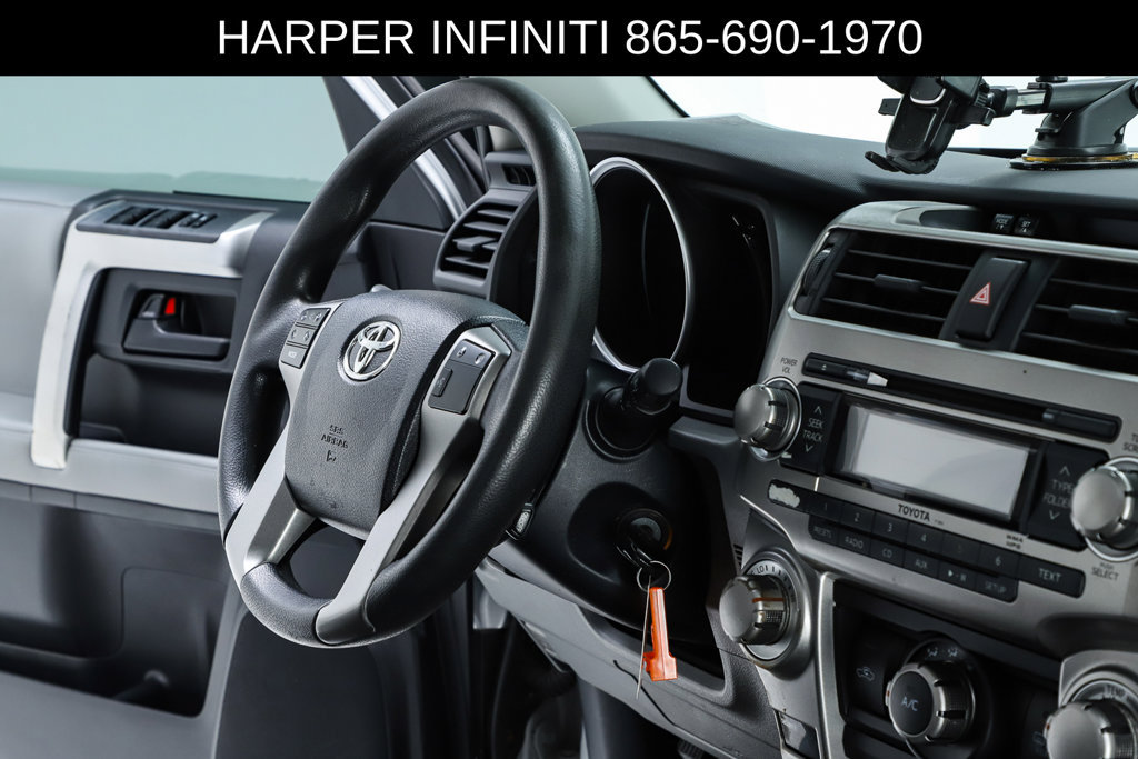 Used 2011 Toyota 4Runner SR5 w/ Convenience Pkg AWD/4WD image 71