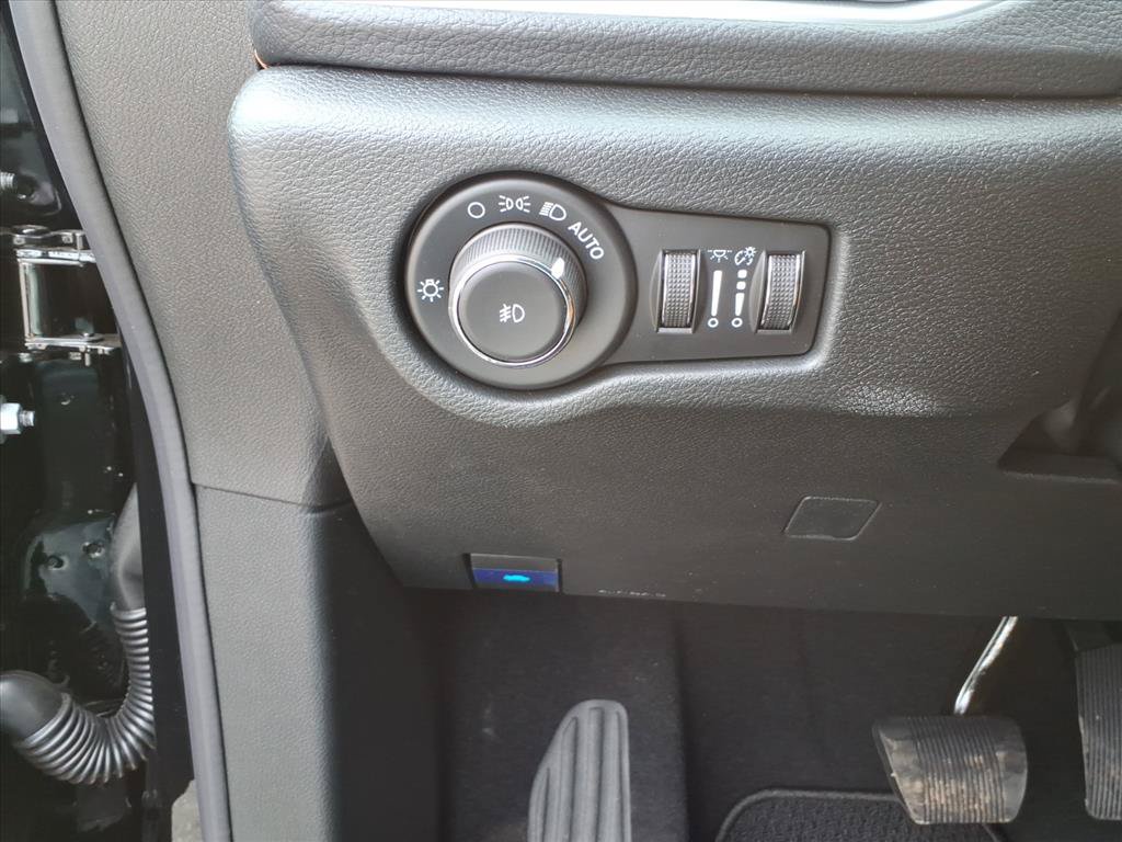 New 2026 Chrysler Pacifica Pinnacle AWD/4WD image 17