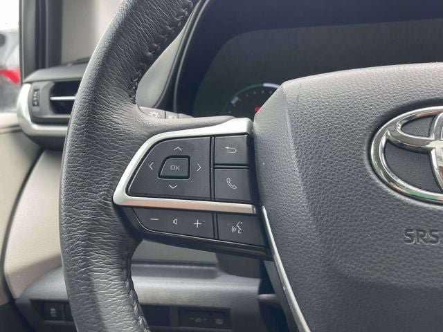 Certified 2024 Toyota Sienna XLE FWD image 24