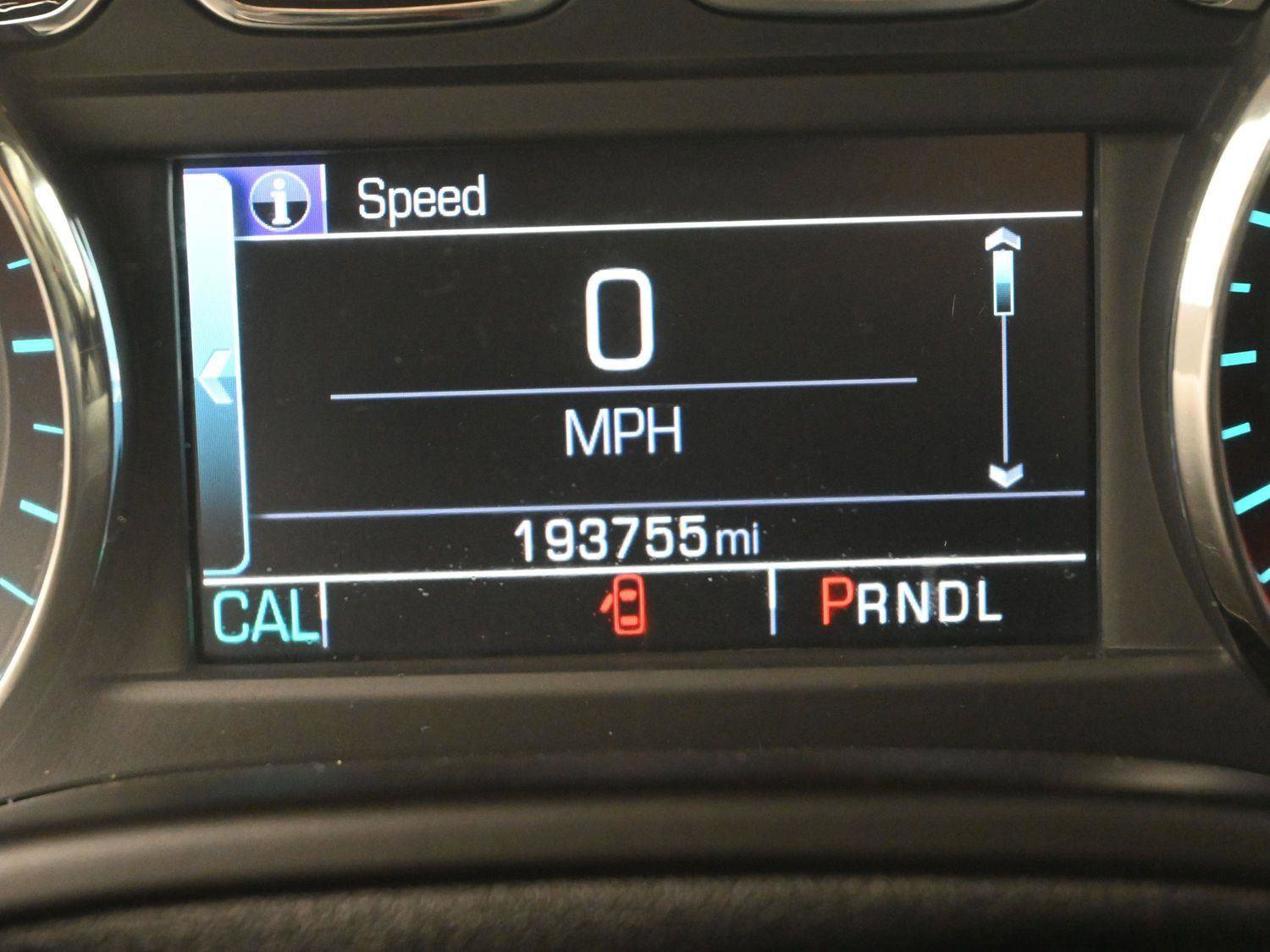 Used 2017 GMC Yukon XL SLT image 31