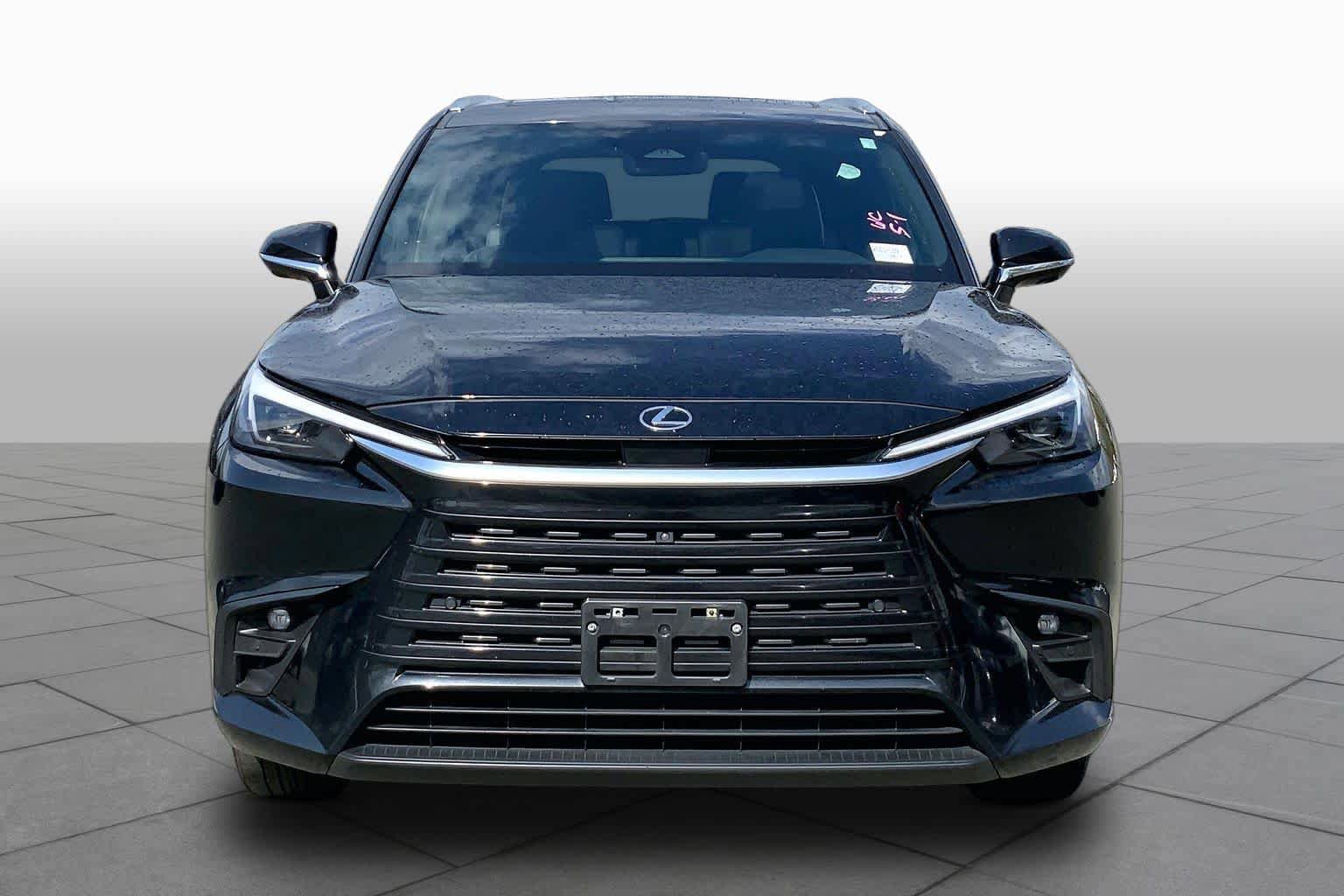 Used 2024 Lexus TX 350 AWD w/ Captains Chair Package image 4
