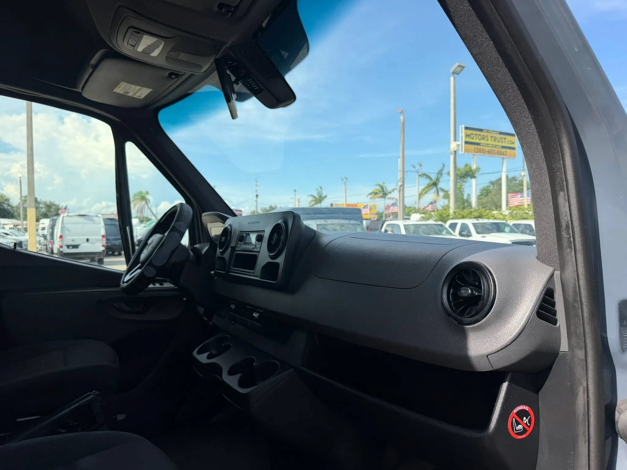 Used 2019 Mercedes-Benz Sprinter 170 image 16