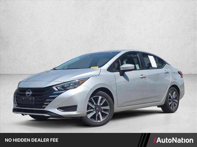 Used 2025 Nissan Versa SV FWD image 1