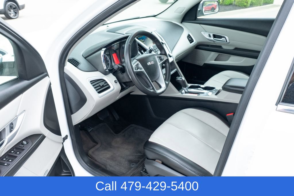 Used 2016 GMC Terrain SLT w/ Cargo Package image 17