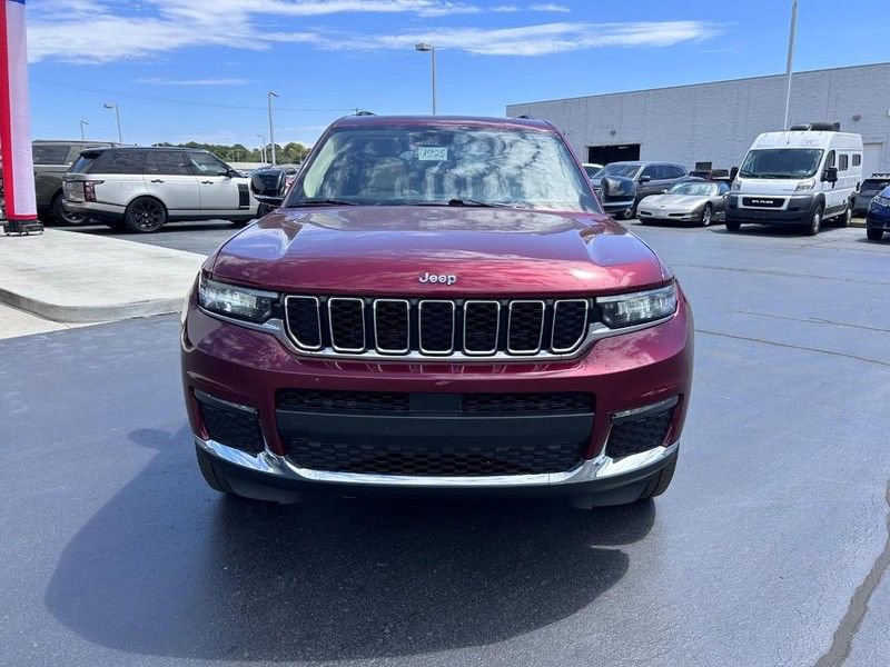 Used 2022 Jeep Grand Cherokee L Limited image 2