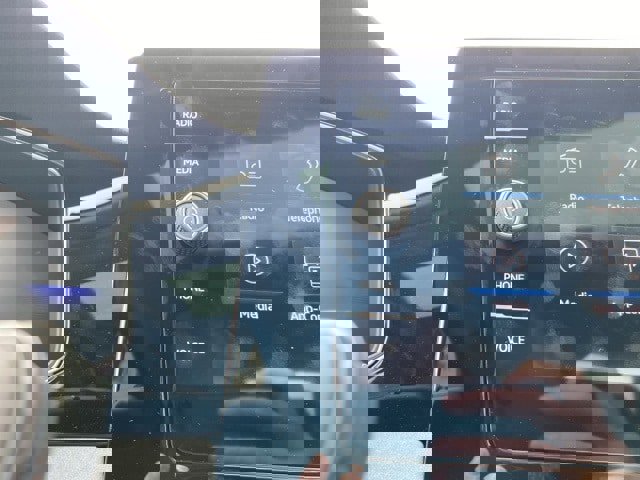 New 2025 Volkswagen Jetta SE image 37