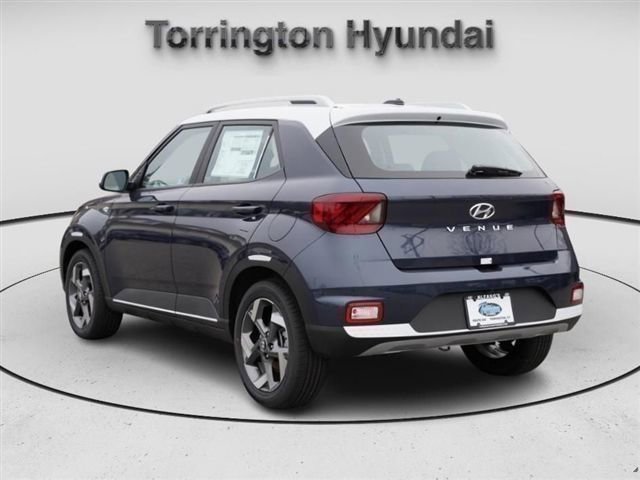 New 2025 Hyundai Venue Limited image 3