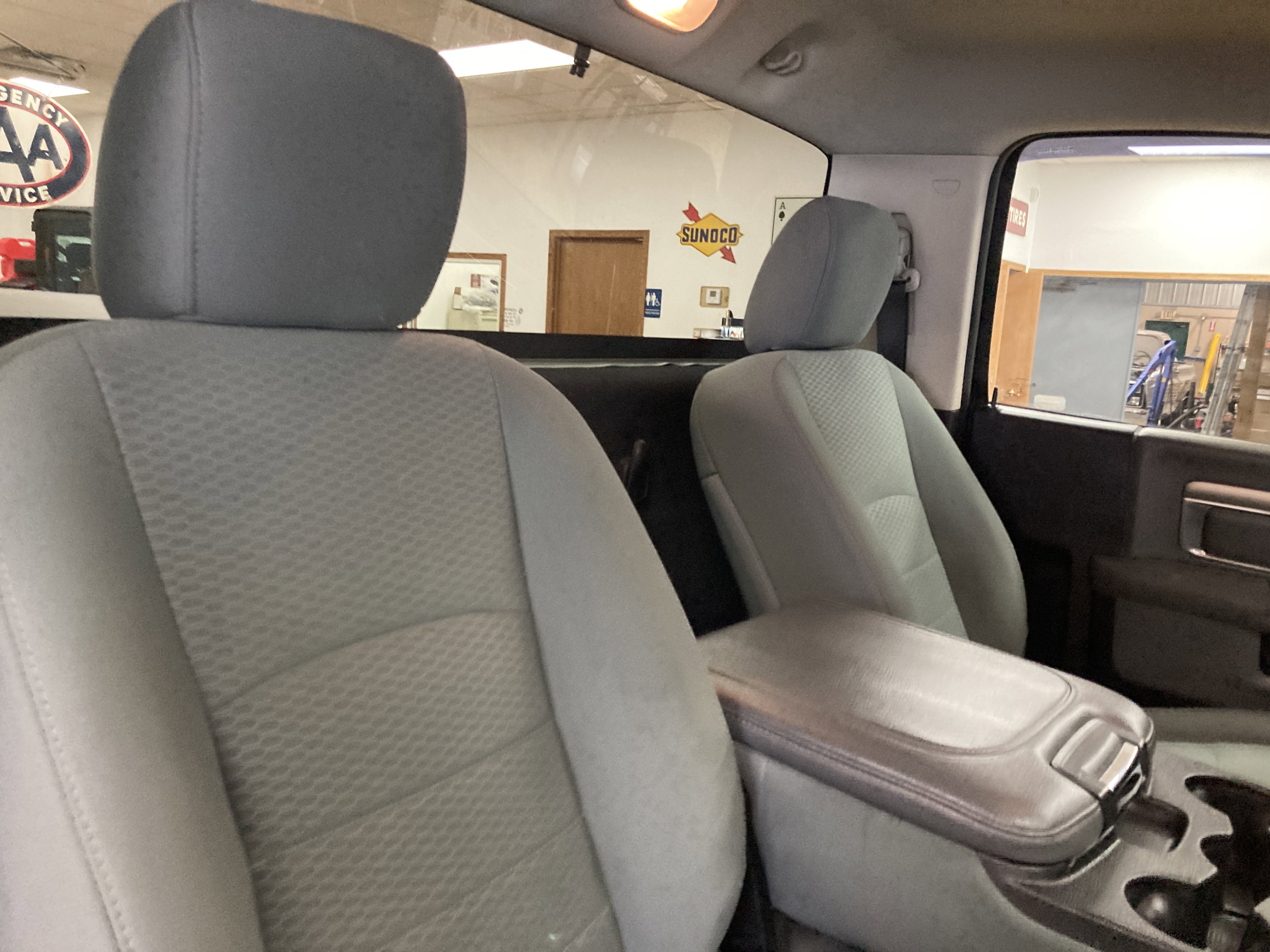 Used 2017 RAM 1500 Express w/ Black Ram 1500 Express Group AWD/4WD image 19