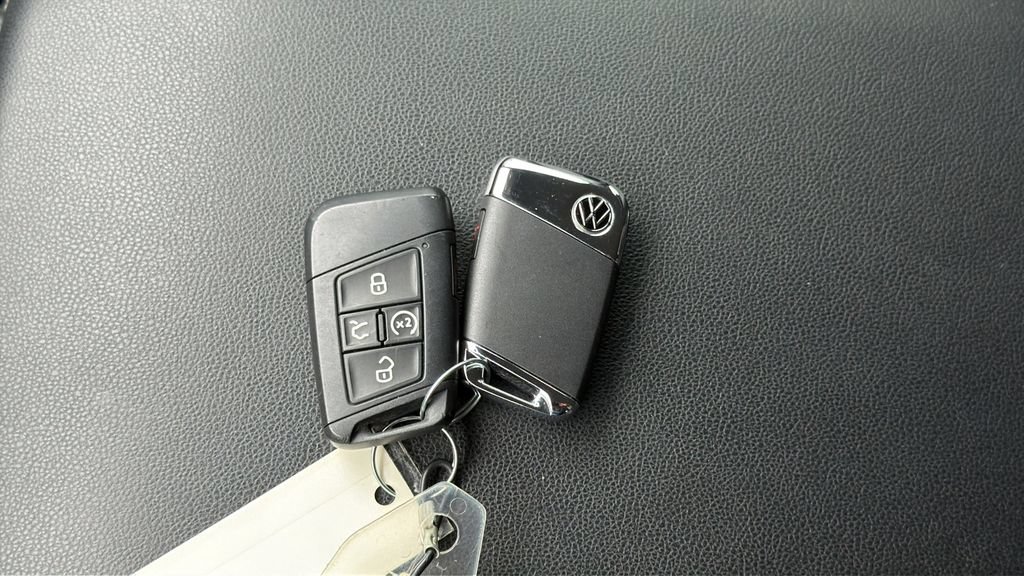 Certified 2023 Volkswagen Atlas SE FWD image 25