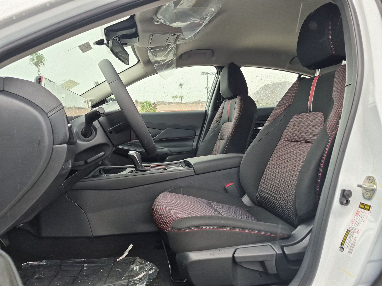 New 2027 Nissan Sentra SR w/ Floor Mat Package FWD image 12