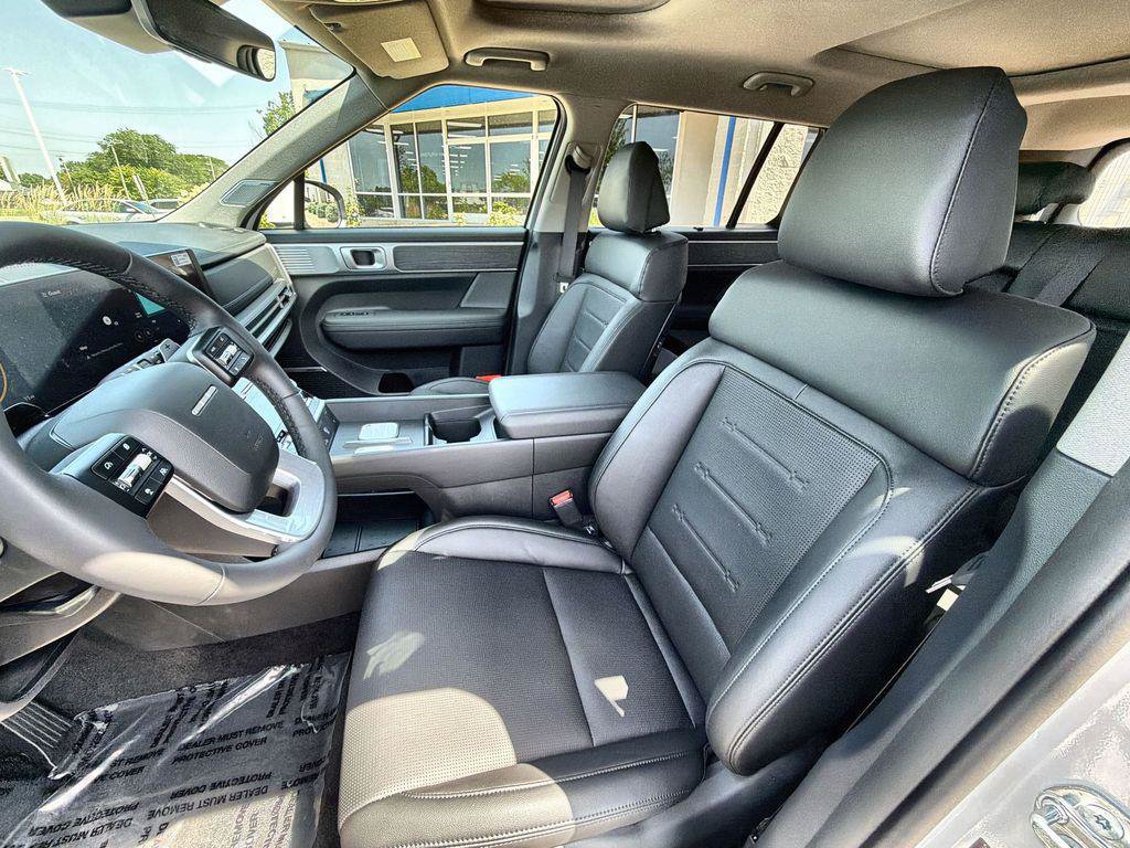 New 2026 Hyundai Santa Fe Limited AWD/4WD image 13