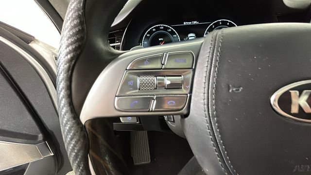 Used 2019 Kia K900 Luxury w/ VIP Package AWD/4WD image 16