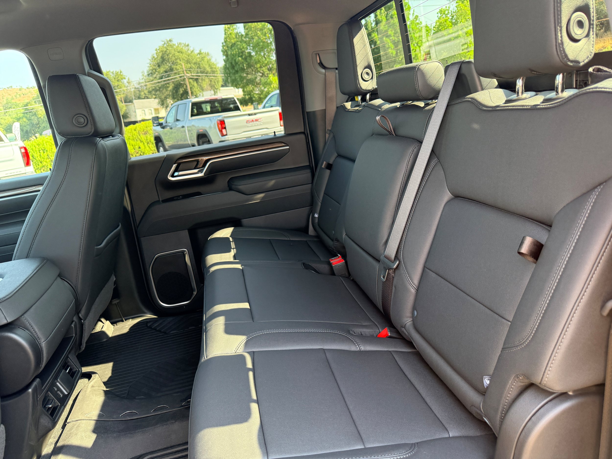New 2026 Chevrolet Silverado 2500 LT w/ Trail Boss Package AWD/4WD image 8