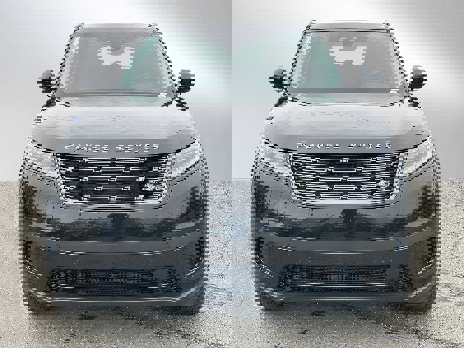 Used 2024 Land Rover Range Rover Velar S image 2