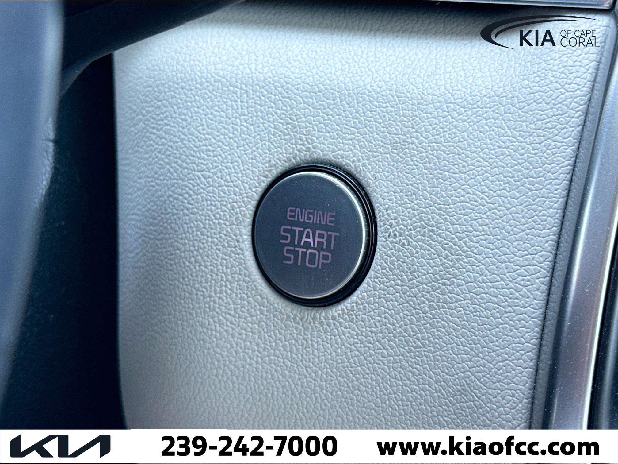 Used 2023 Kia Sorento S w/ Panoramic Sunroof Package image 35