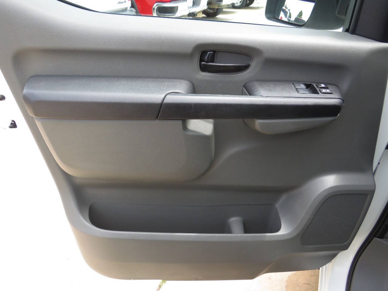 Used 2021 Nissan NV 2500 SV w/ Navigation Package RWD image 22