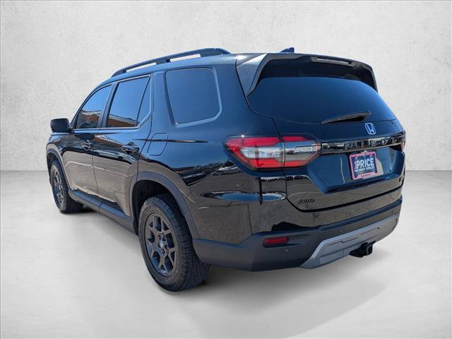 Used 2023 Honda Pilot TrailSport image 8