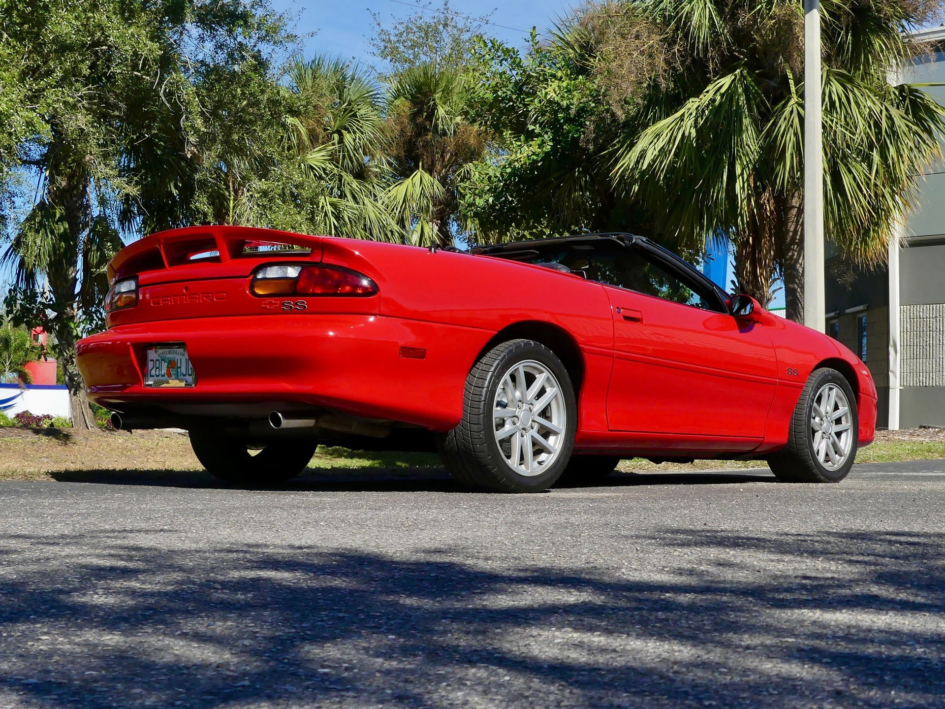 Used 2000 Chevrolet Camaro Z28 w/ SS Performance/Appearance Pkg image 26