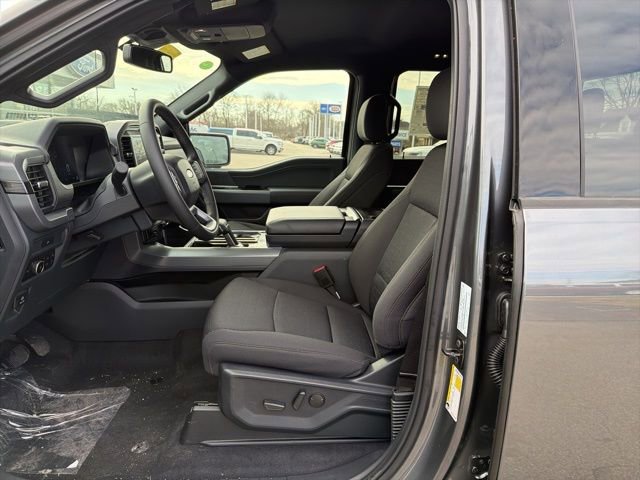 New 2026 Ford F150 XLT w/ Equipment Group 302A MID image 14