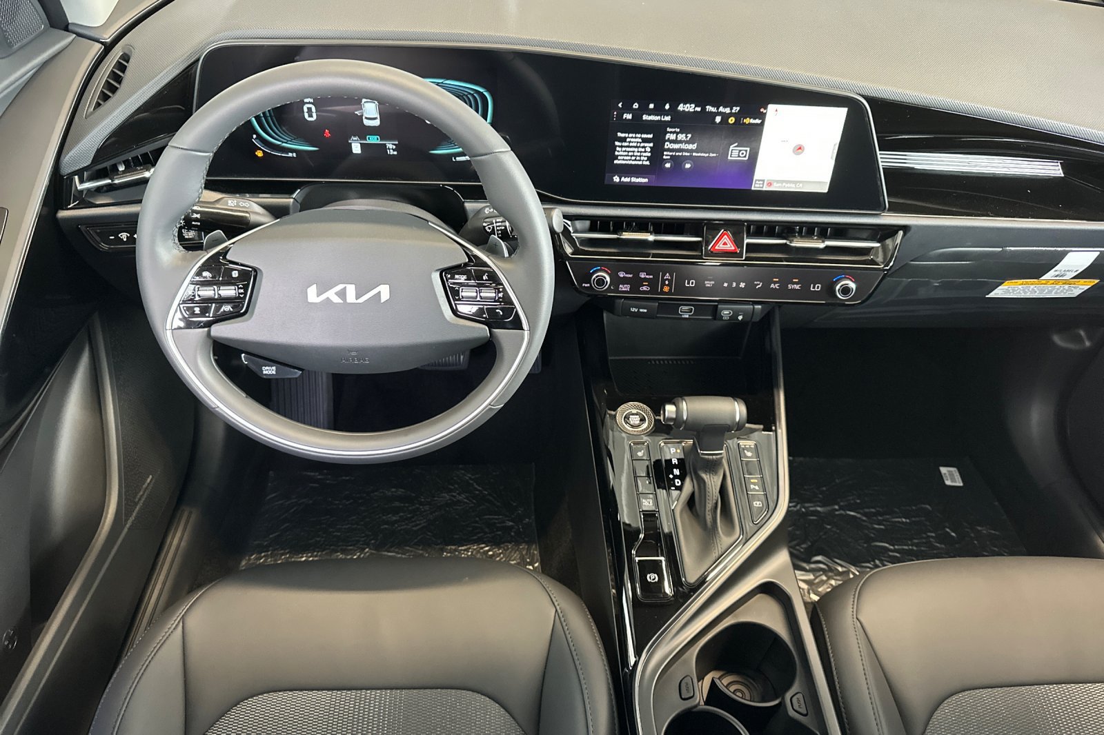 New 2026 Kia Niro EX w/ EX Premium Package FWD image 13