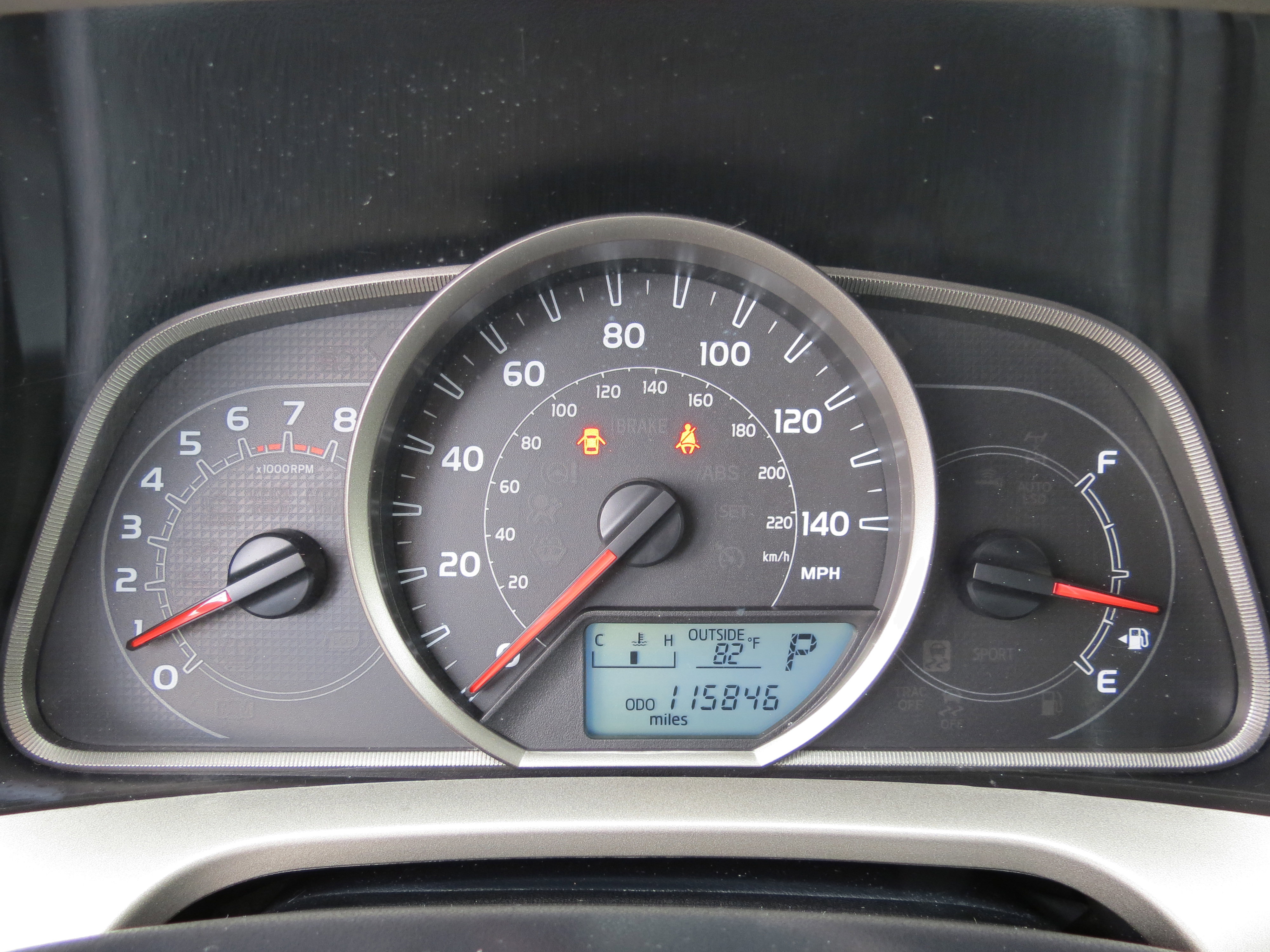 Used 2013 Toyota RAV4 LE FWD image 9