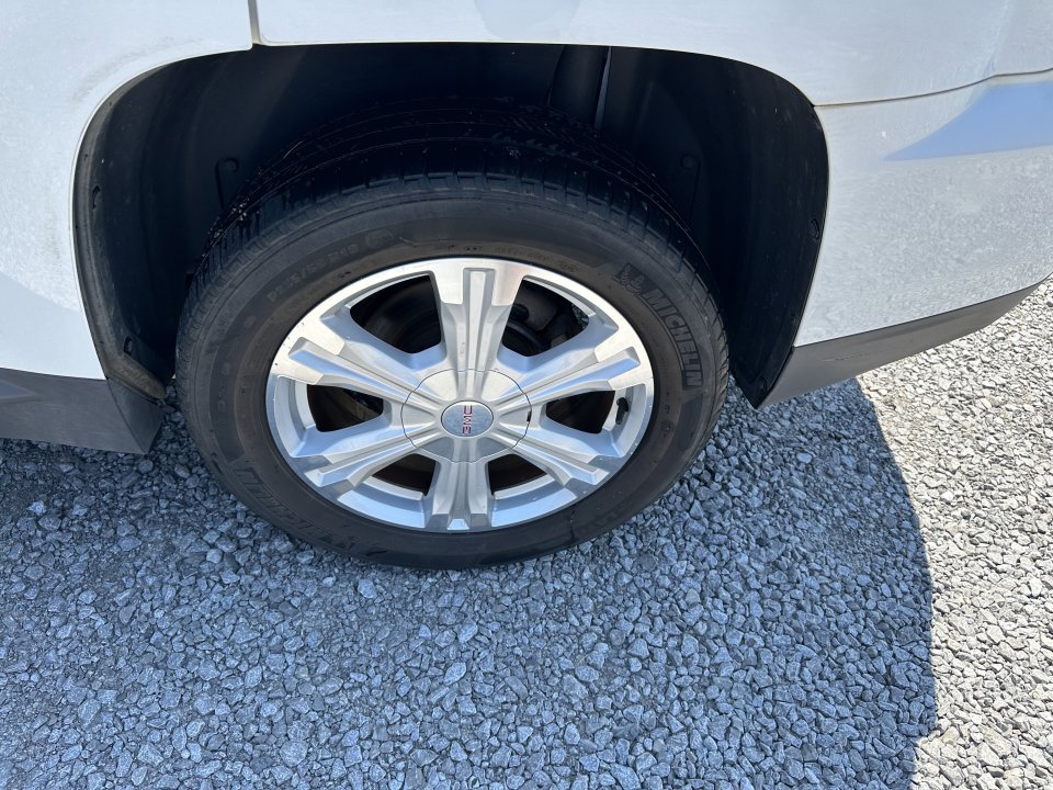 Used 2017 GMC Terrain SLE w/ Convenience Package image 19