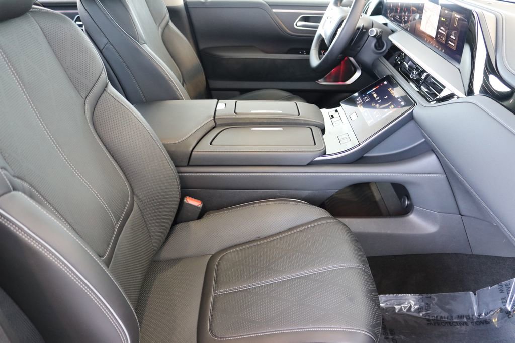 Certified 2025 INFINITI QX80 Sensory image 48