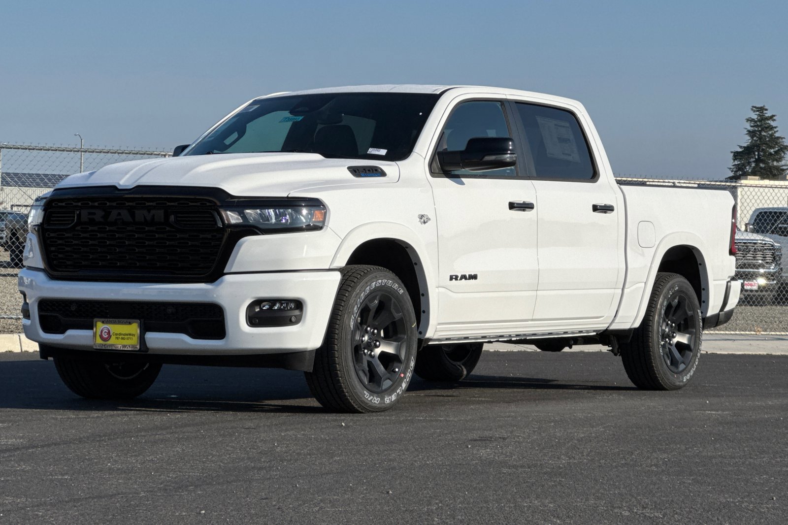 New 2026 RAM 1500 4x4 Crew Cab image 7