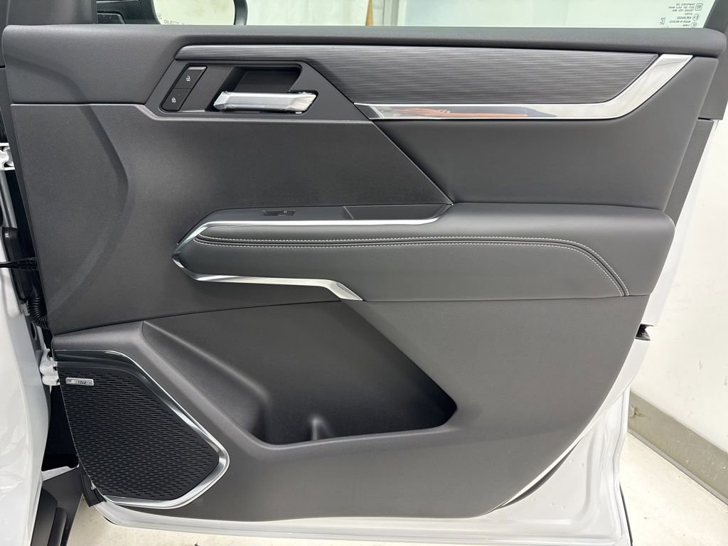 New 2026 GMC Acadia Elevation image 8