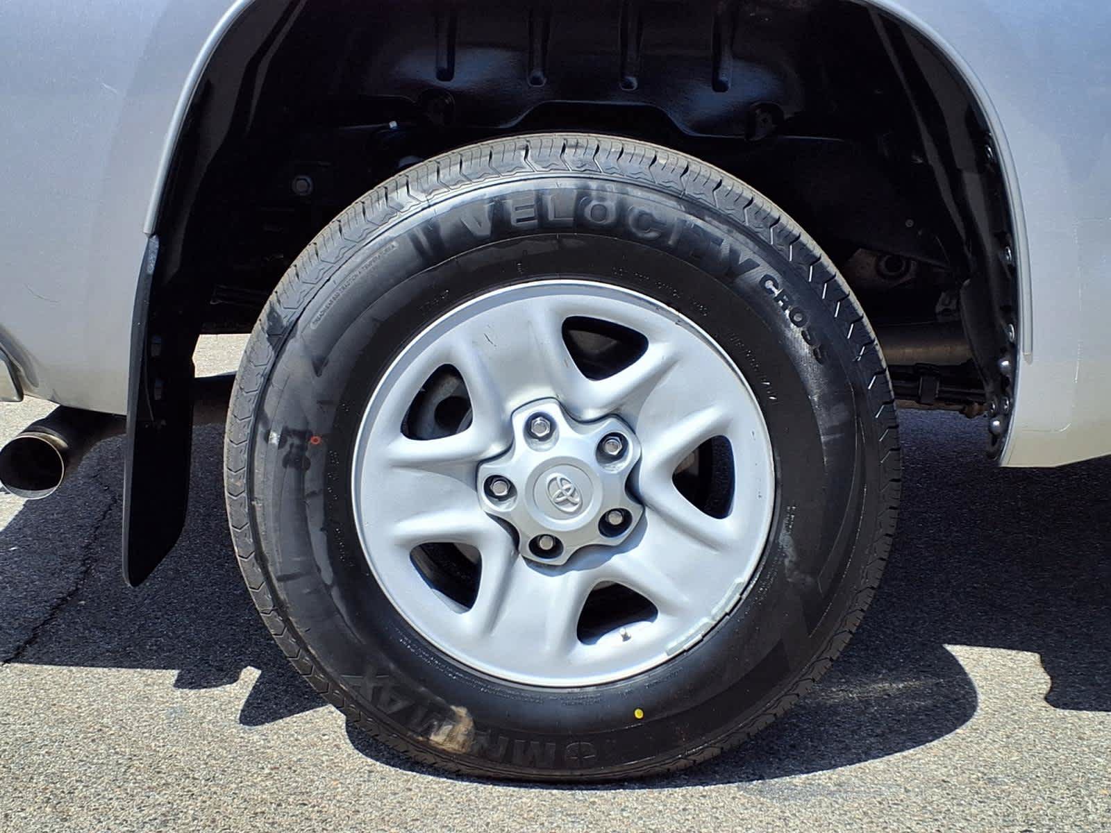 Used 2018 Toyota Tundra SR5 w/ SR5 Upgrade Package RWD image 7