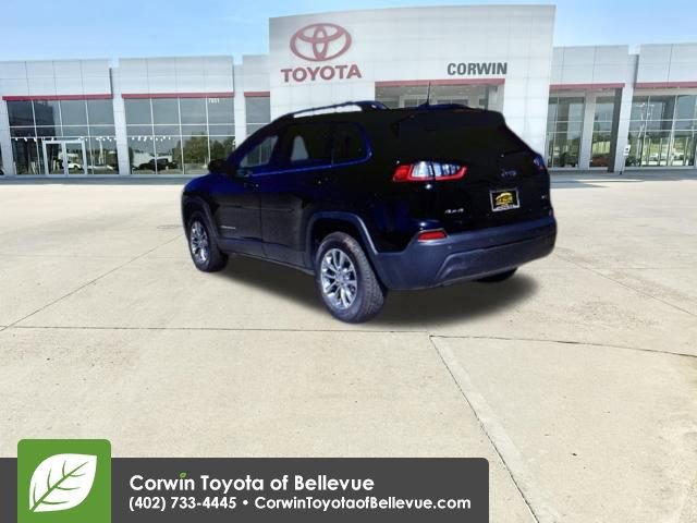 Used 2020 Jeep Cherokee Latitude Plus w/ Cold Weather Group AWD/4WD image 11