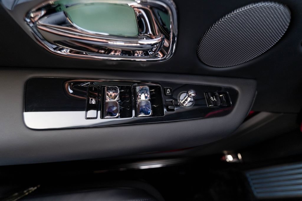 New 2026 Rolls-Royce Cullinan AWD/4WD image 28