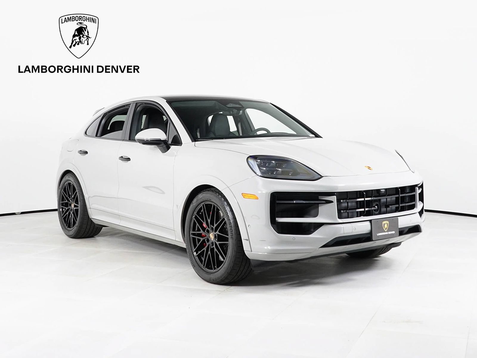 Used 2026 Porsche Cayenne GTS AWD/4WD image 10