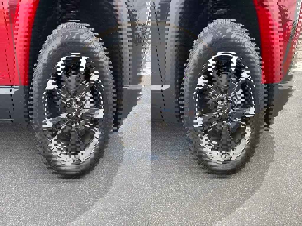 New 2026 Chevrolet Equinox RS w/ Safety and Technology Package image 3