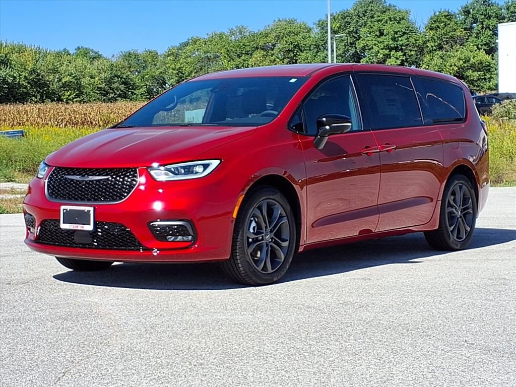 New 2026 Chrysler Pacifica Select image 31