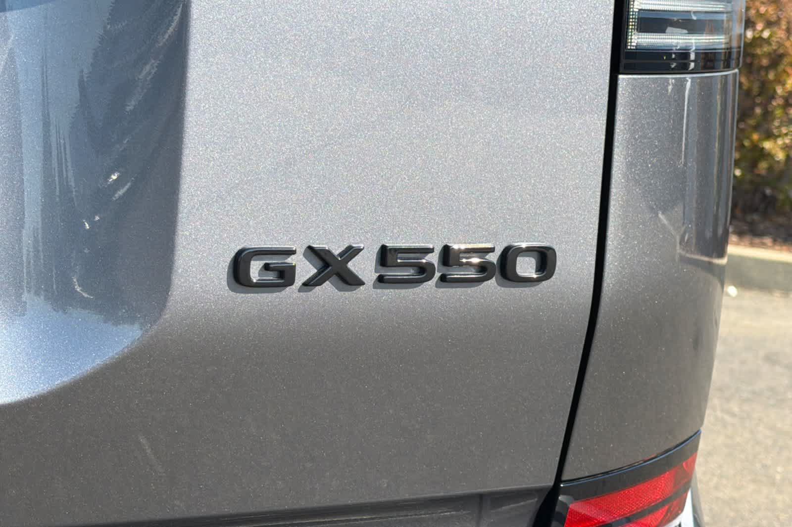 Certified 2024 Lexus GX 550 w/ Accessory Package (Z1) AWD/4WD image 34