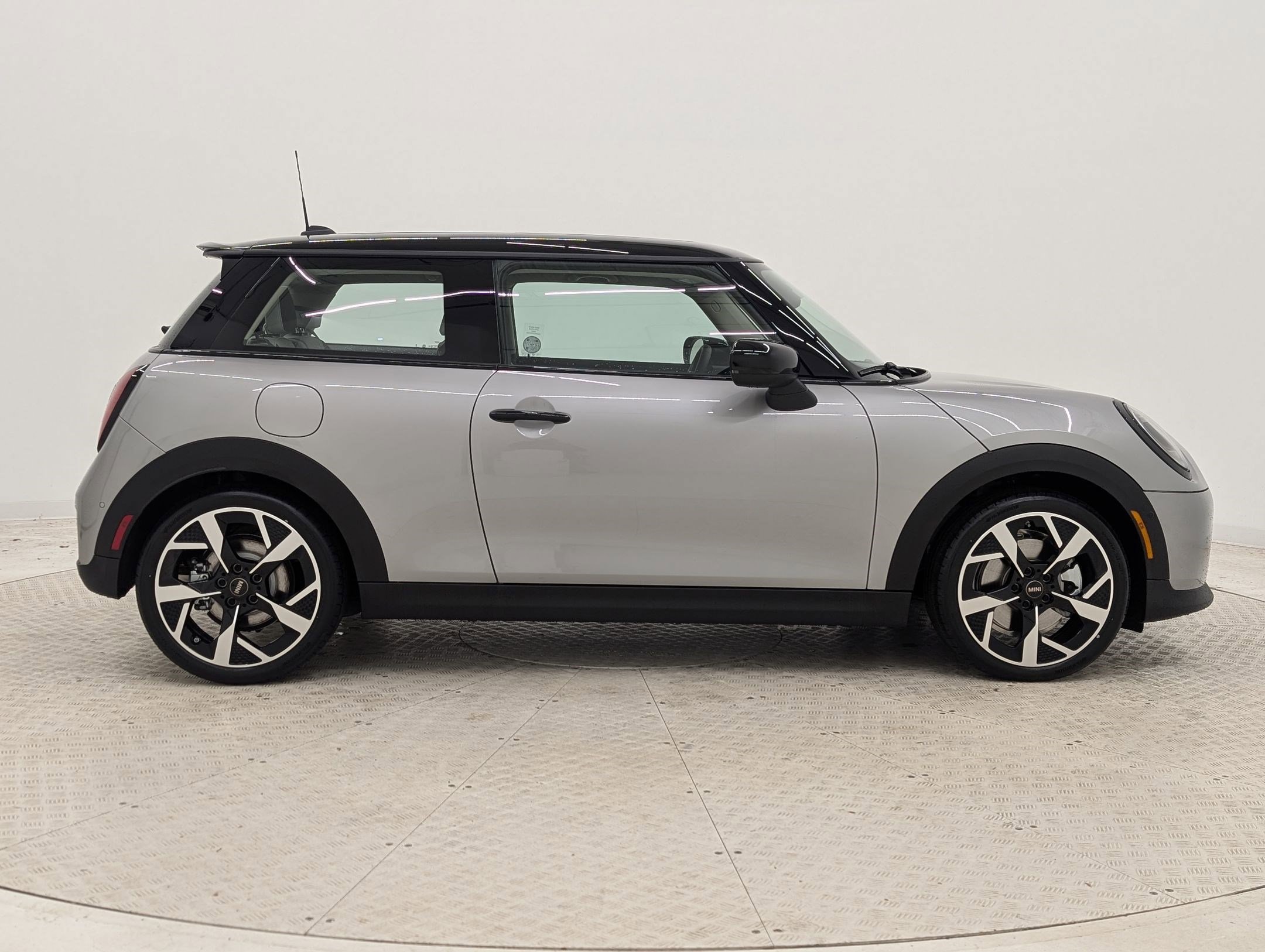 New 2026 MINI Cooper S image 8