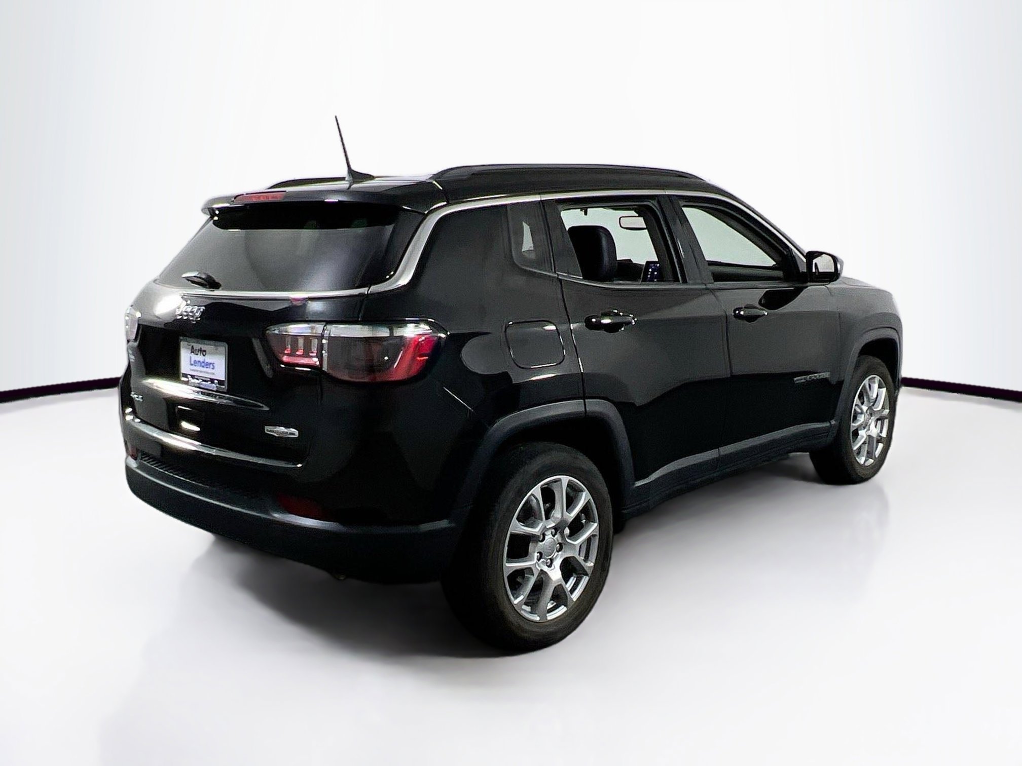 Used 2022 Jeep Compass Latitude AWD/4WD image 5