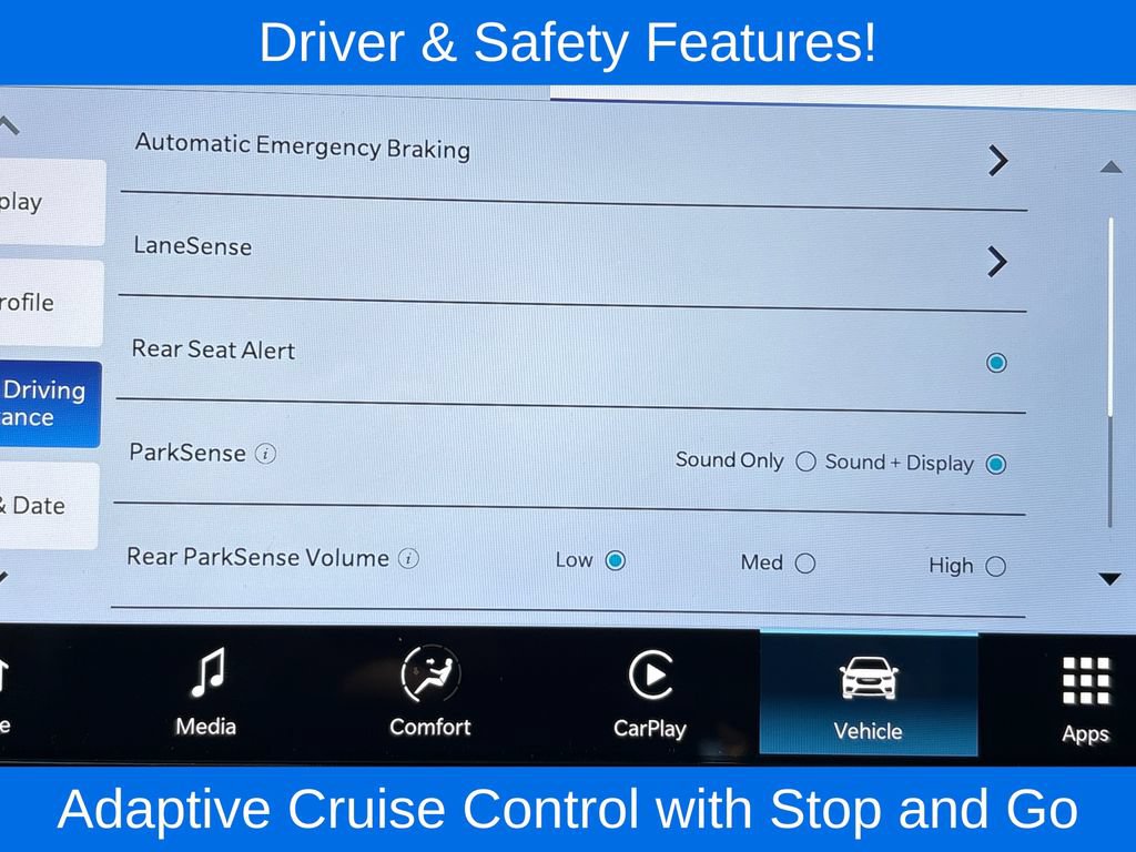 New 2027 Chrysler Pacifica Select FWD image 7