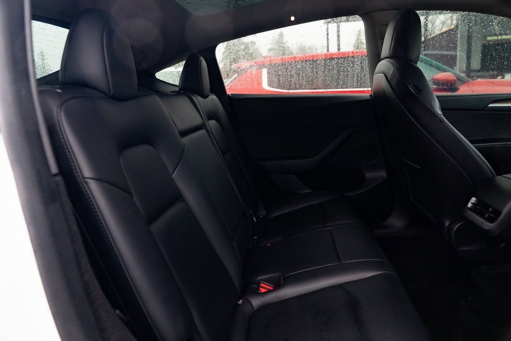 Used 2023 Tesla Model Y Long Range image 19
