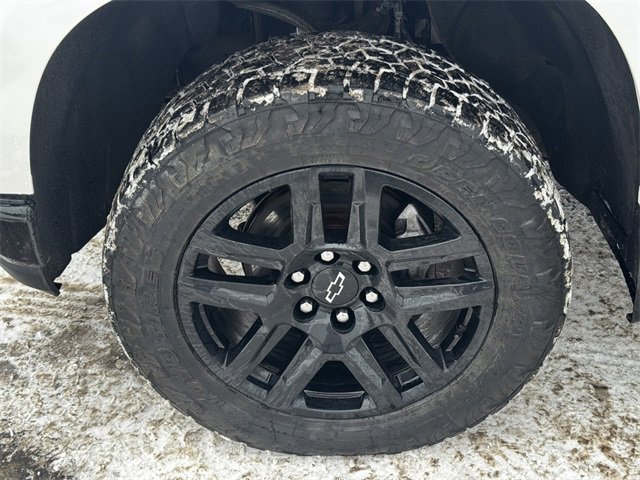 Used 2022 Chevrolet Silverado 1500 LT Trail Boss w/ Convenience Package II image 10
