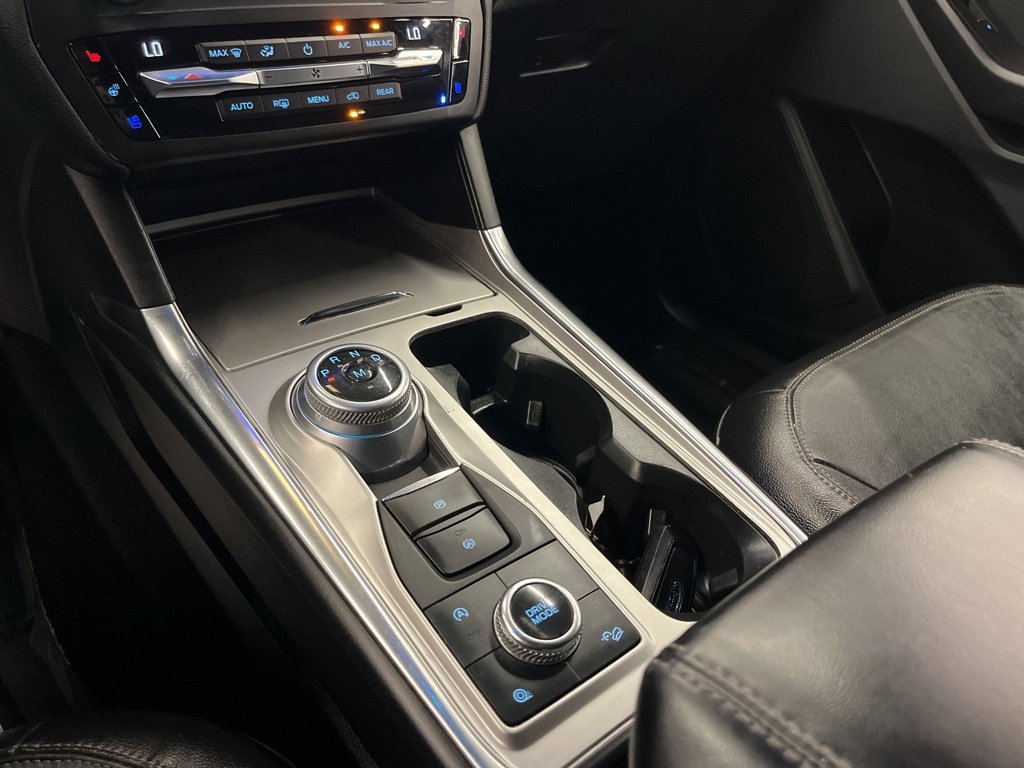 Used 2020 Ford Explorer Limited image 27