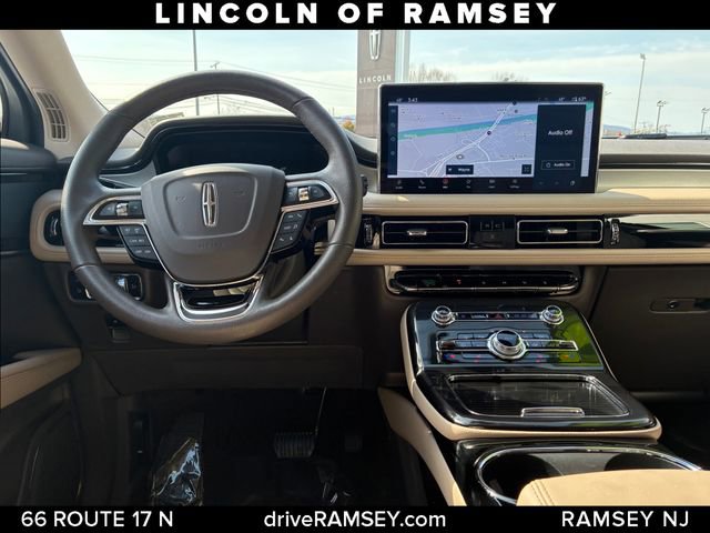 Used 2023 Lincoln Nautilus AWD w/ Premium Package image 24