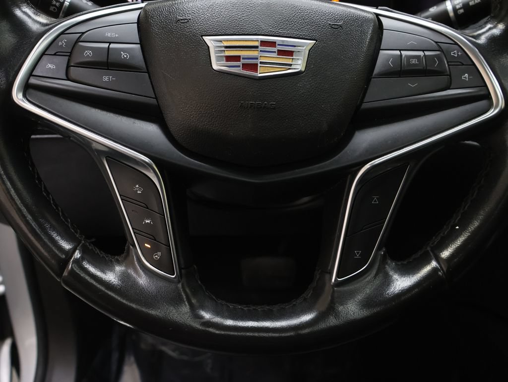 Used 2019 Cadillac XT5 Premium Luxury AWD/4WD image 19