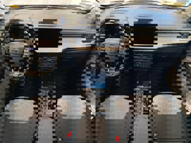 New 2025 Ford Maverick XLT image 17