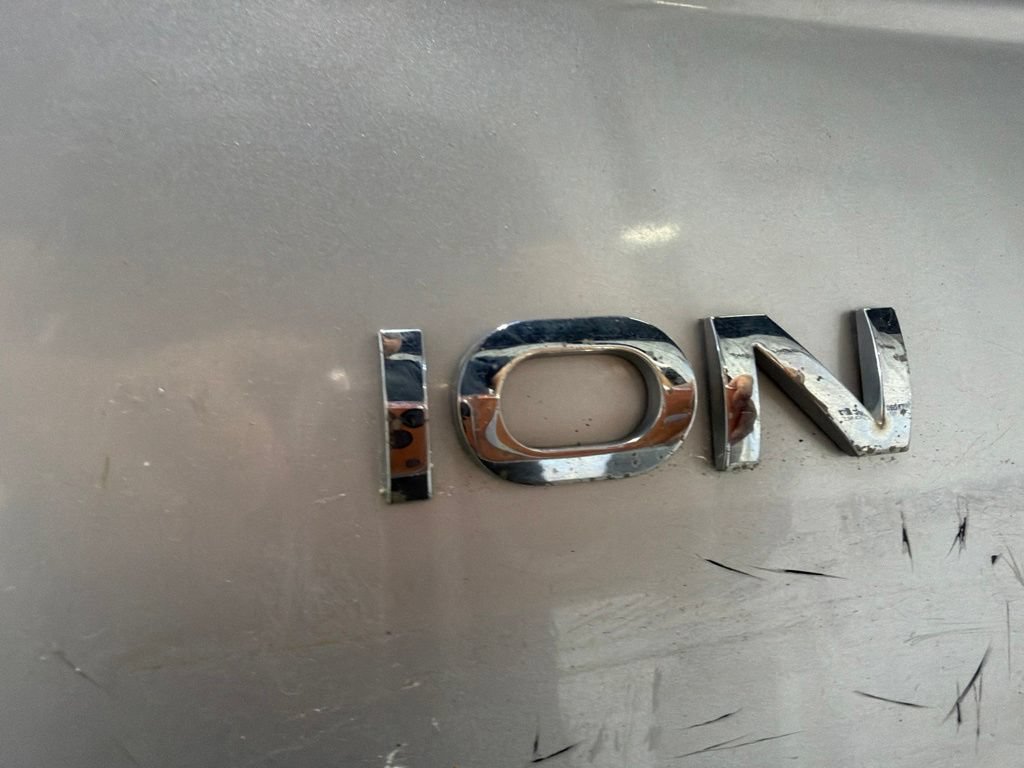 Used 2004 Saturn ION Level 1 FWD image 19