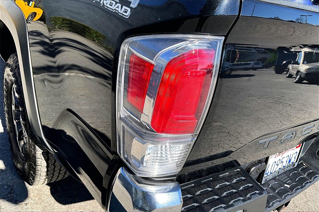 Certified 2023 Toyota Tacoma TRD Off-Road image 24