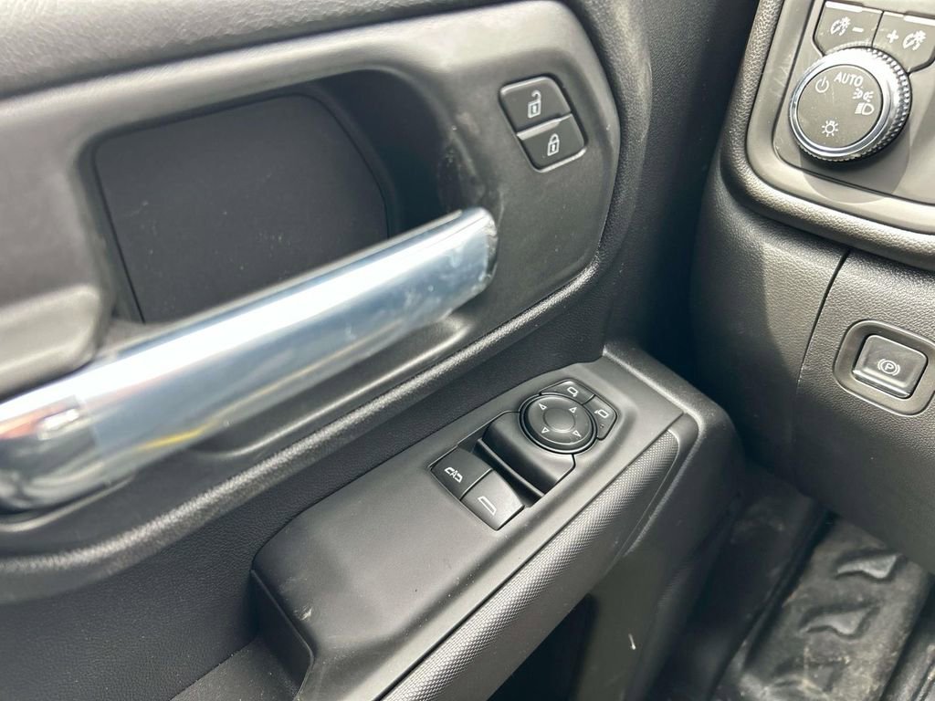 New 2026 GMC Sierra 3500 Pro AWD/4WD image 12