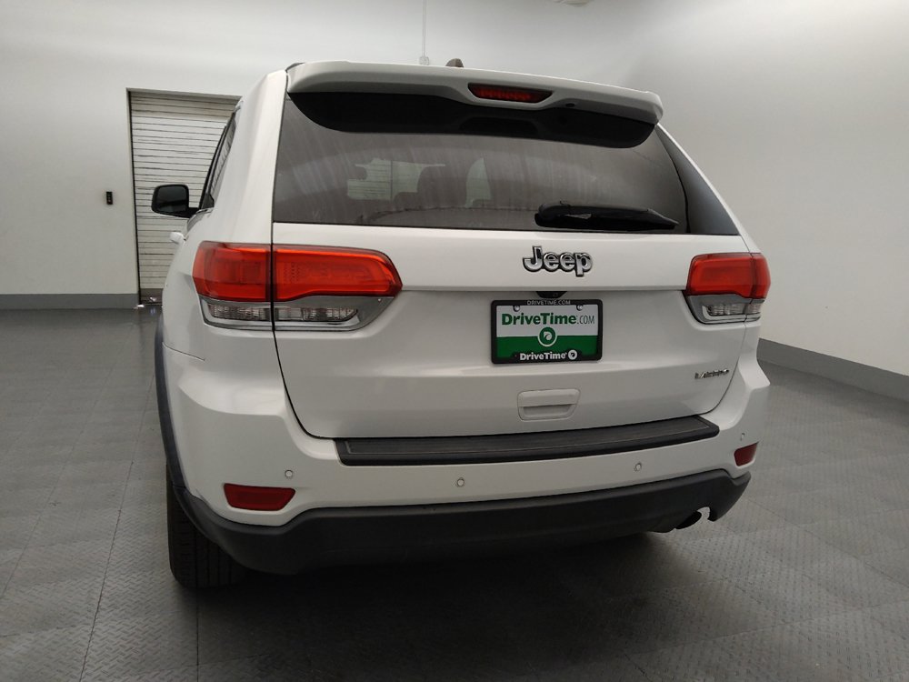 Used 2016 Jeep Grand Cherokee Laredo w/ Quick Order Package 23E RWD image 6