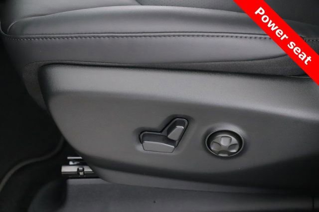 New 2026 Chrysler Pacifica Select image 18